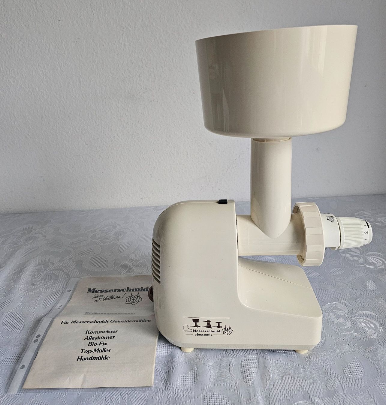 Elettrodomestici da cucina: ***Messerschmidt*** Getreidemühle – Usato da Bronschhofen venduto da Xena37 4
