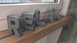 Deko Buchstaben "RELAX" für dein Zuhause
