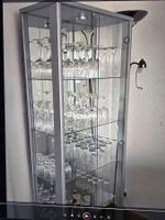 Glas-Standvitrine 175 cm hoch mit Licht