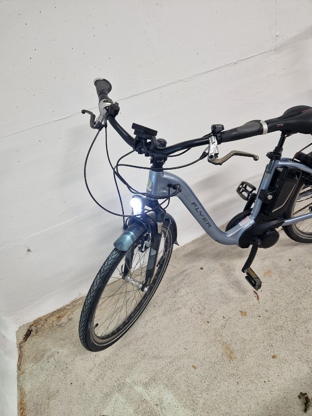 Flyer Biciclette: E- Bike Flyer - defekt – Difettoso da Dübendorf venduto da S_reb 1