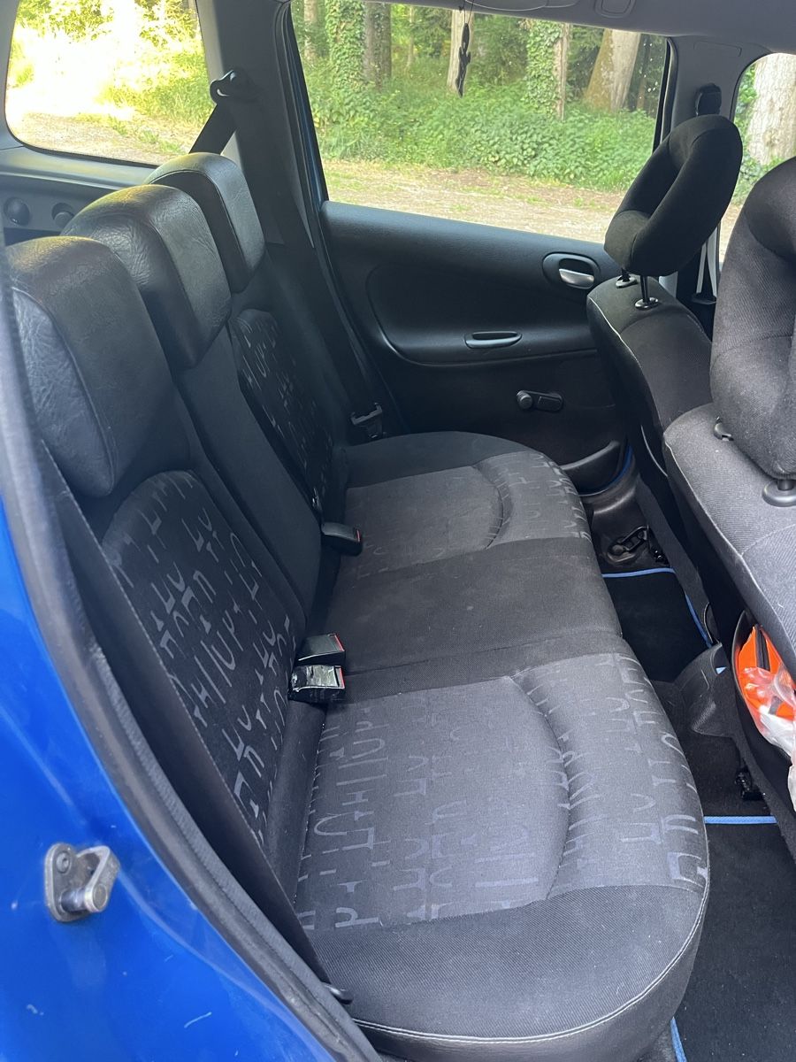 Peugeot Automobili: Peugot 206 Break – Usato da Hasle b. Burgdorf venduto da 2Wheelcustom 5