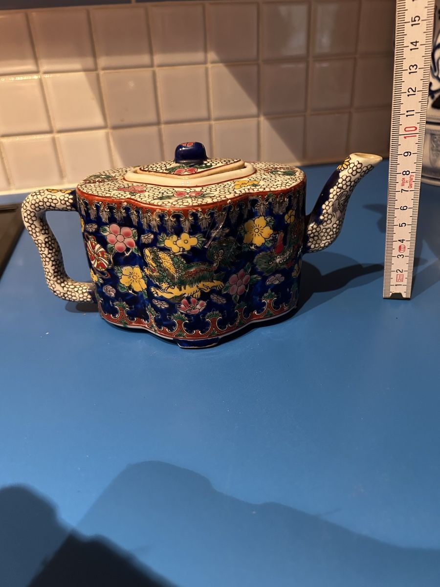 Teiere: Chinesische Kanne – Usato da Hochfelden venduto da larson27