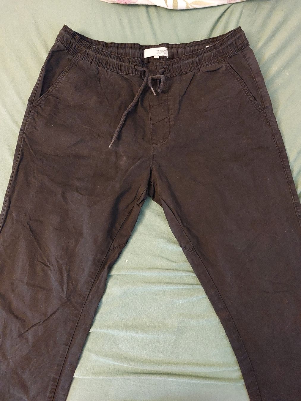 Pantaloni: Coole Sommerhose von Solid, Grösse L, Slim Fit, Schwarz – Nuovo (secondo la descrizione) da Gwatt (Thun) venduto da B.D.999