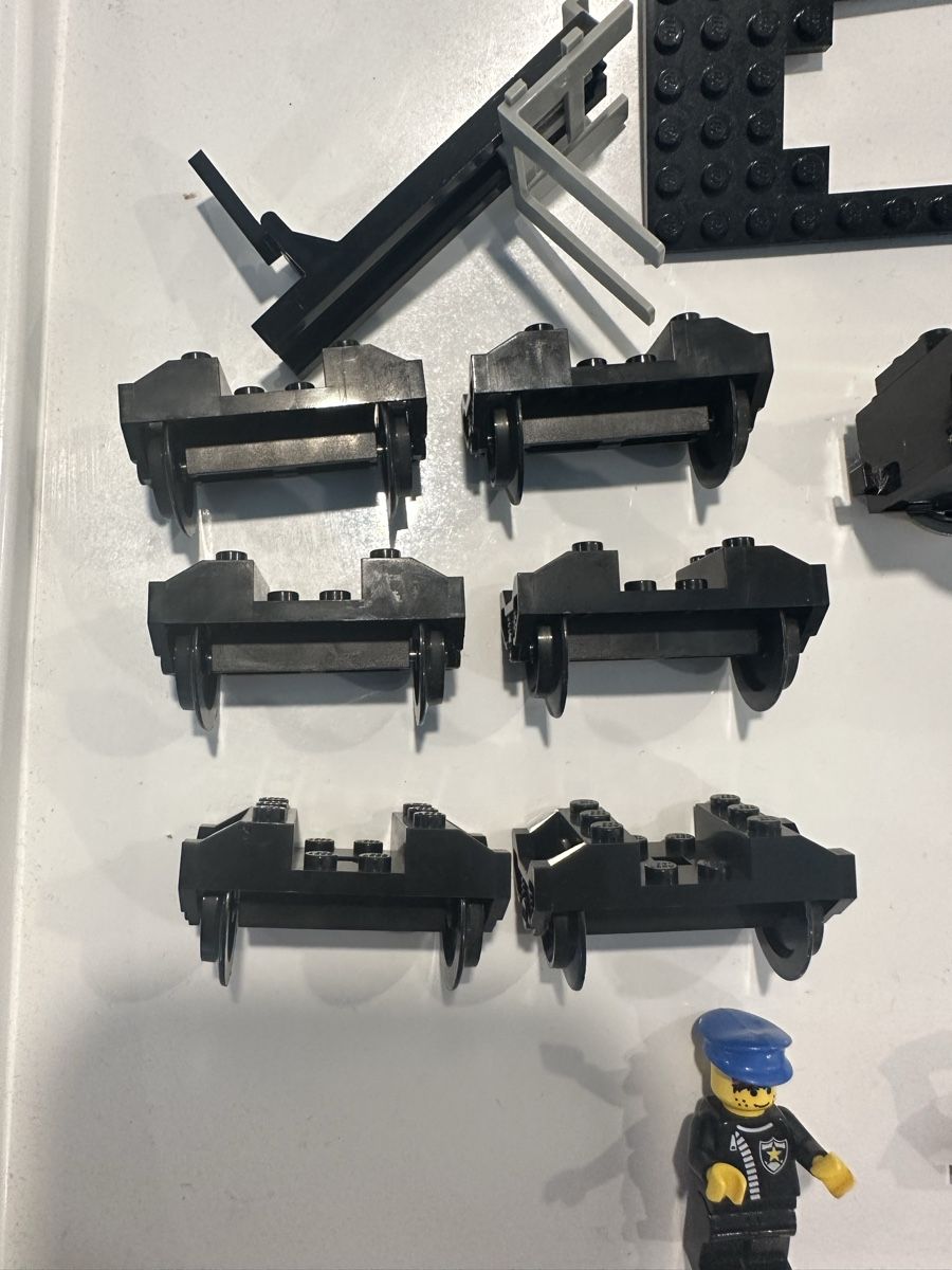Lego Giocattoli: Lego Eisenbahn Zubehör Motor 9V – Usato da Ebikon venduto da Gaenggeliwaar 1
