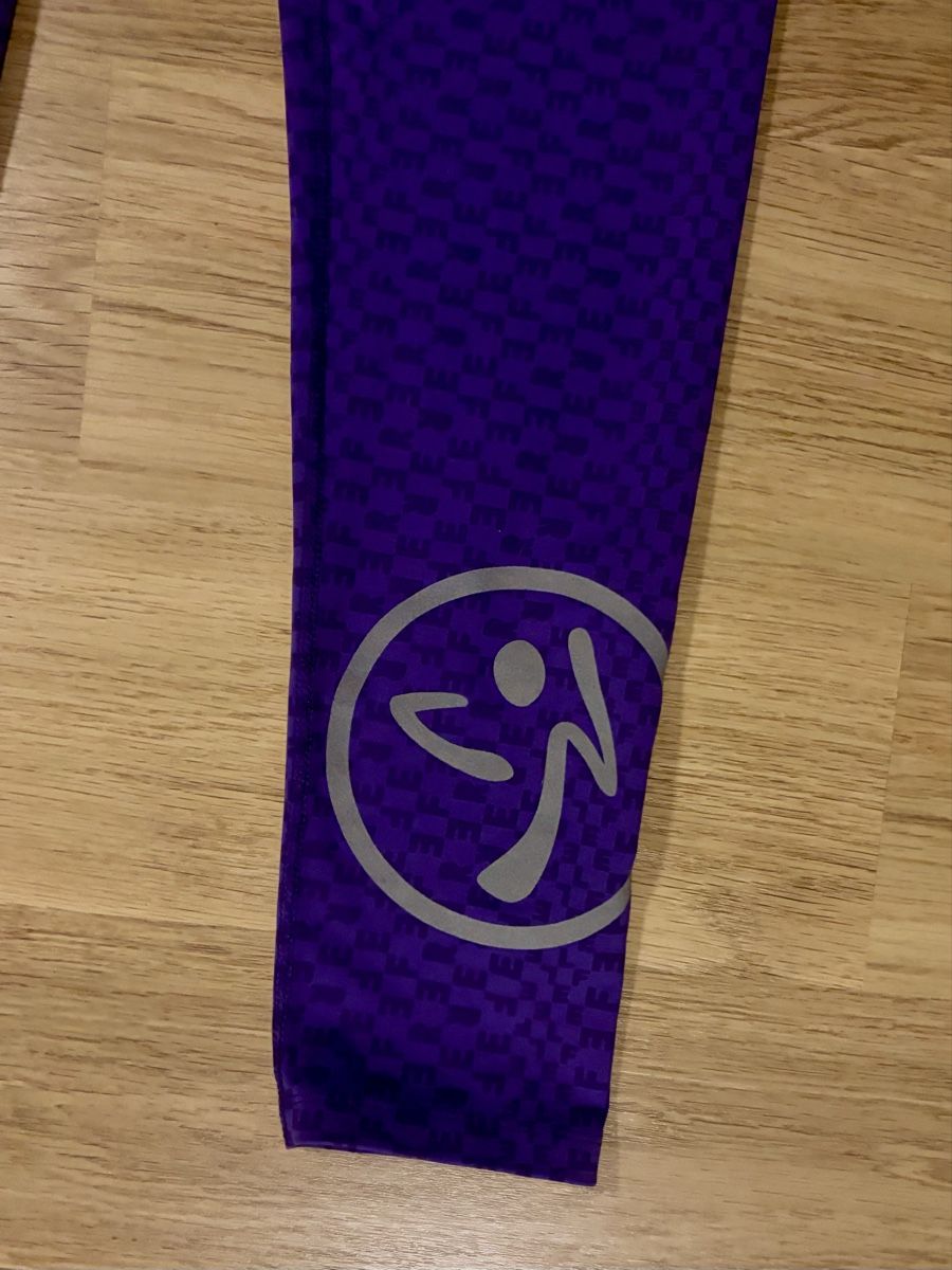 Leggings: Zumba Hose, Lila, Grösse XXL – Gebraucht aus Baden von Tiffany6878 1