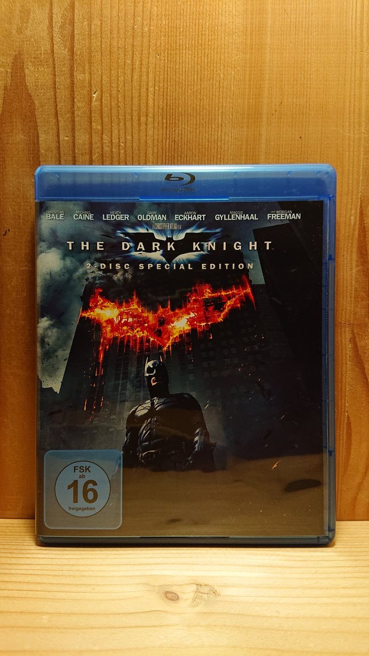 Alle DVDs: BATMAN The Dark Knight Blu-Ray – Gebraucht aus Wilderswil von Exebub