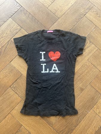T-shirt noir imprimé I Love LA en bon état général, taille S