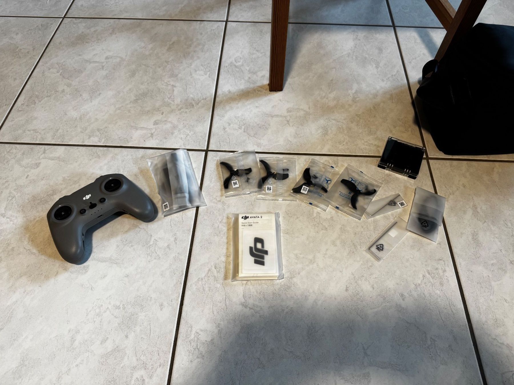 DJI Modellismo RC: DJI Avata 2 Fly More Combo + FPV Controller 3 + ND-Filter – Usato da Ruswil venduto da mat_7jdr 3