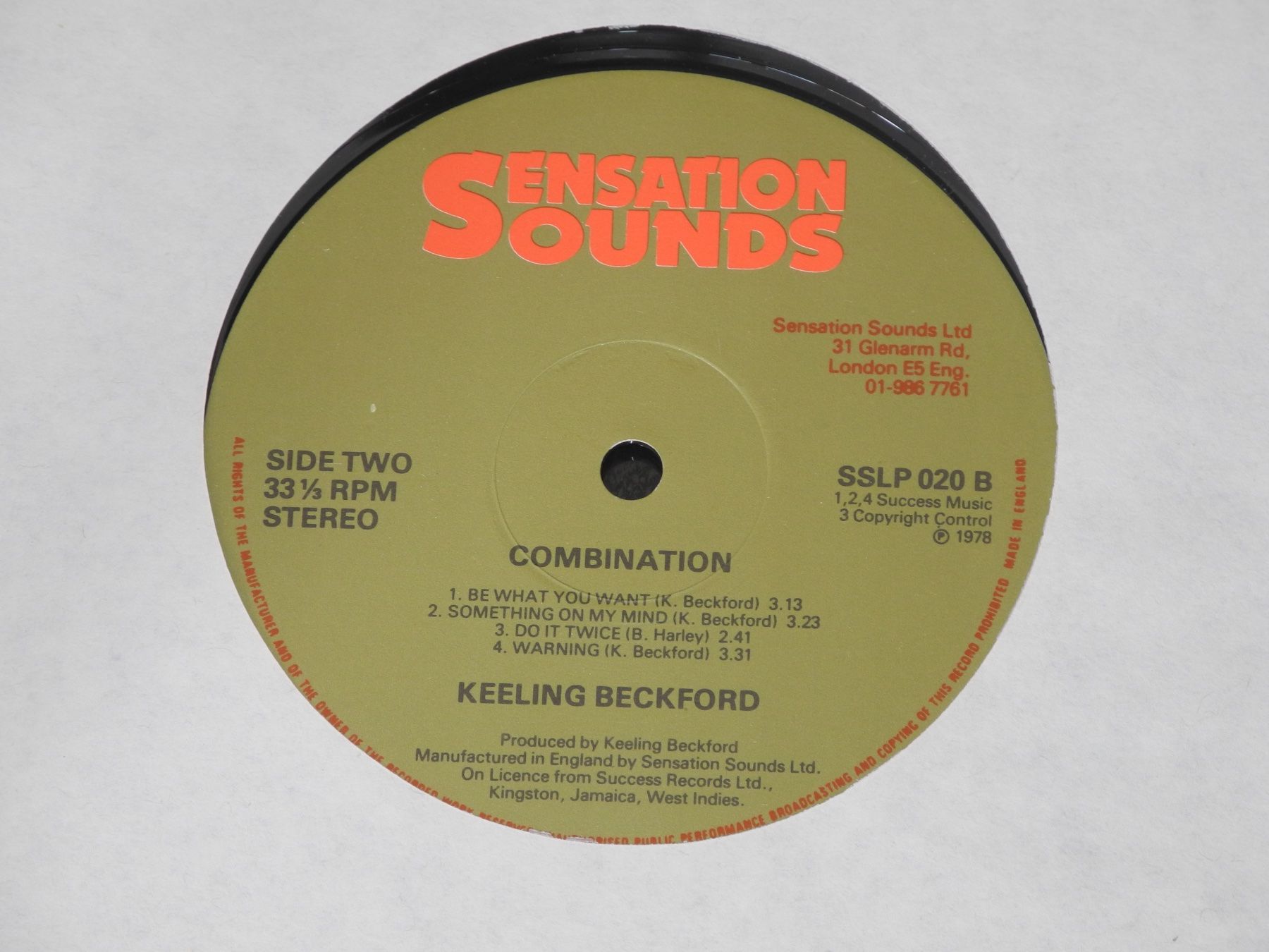 Dischi in vinile: KEELING BECKFORD: COMBINATION - SENSATION SOUNDS – Nuovo (secondo la descrizione) da Fahrwangen venduto da Swirl2 2