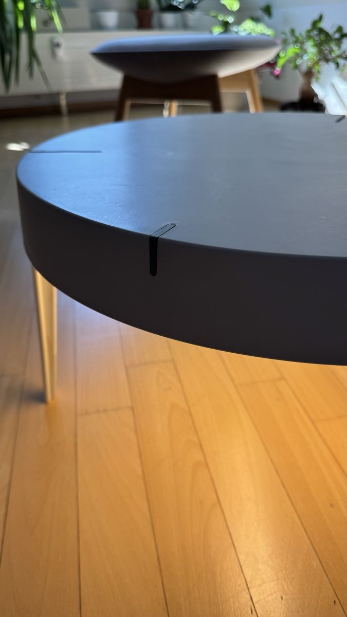 Tische: Rare: 2 side tables Luceplan – Gebraucht aus Zürich von nadyasuv 8