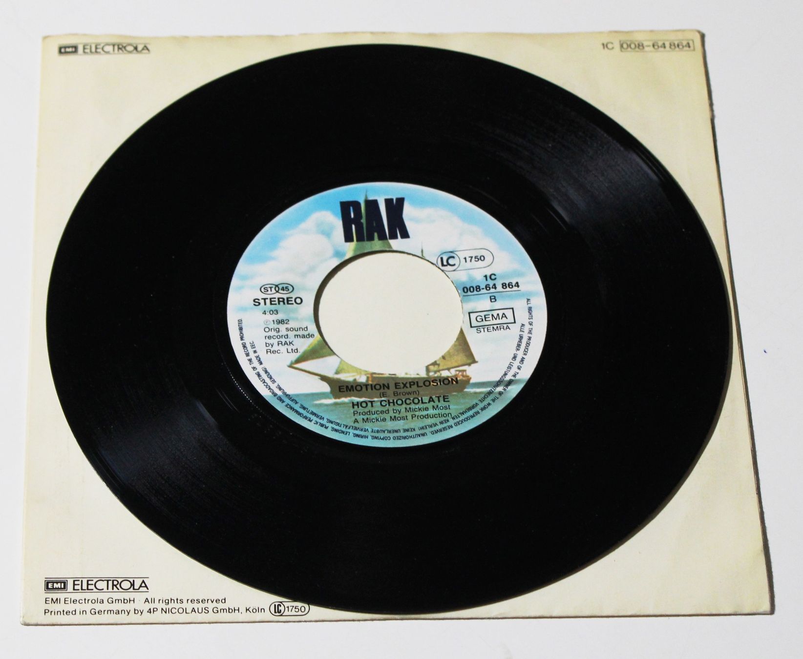 Dischi in vinile: 7" HOT CHOCOLATE - IT STARTED WITH A KISS 1982 – Usato da Brüttisellen venduto da Collector-Corner 3