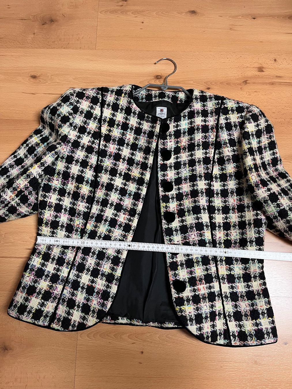 Giacche: Vintage Ungaro Blazer 44 – Usato da Riet (Neftenbach) venduto da kim_gfw6 9
