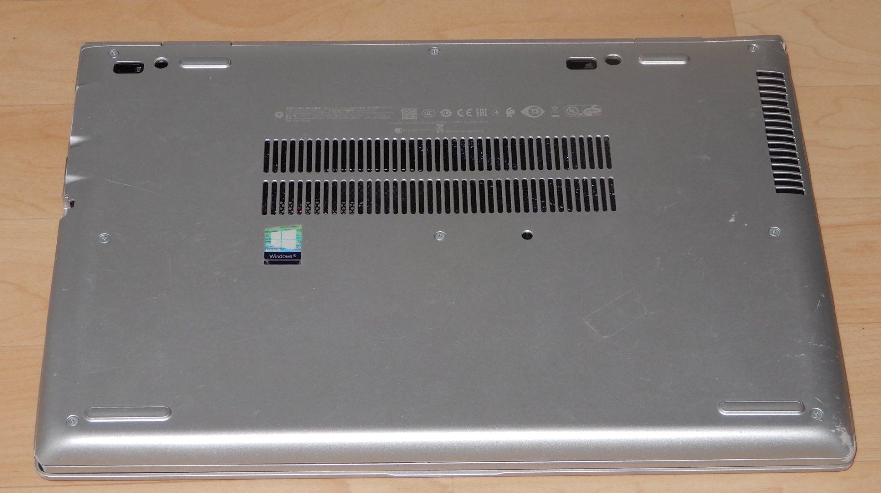 Hewlett Packard Notebook: HP ProBook 640 G4 mit i5-8250U CPU – Usato da Bern venduto da compischop 9