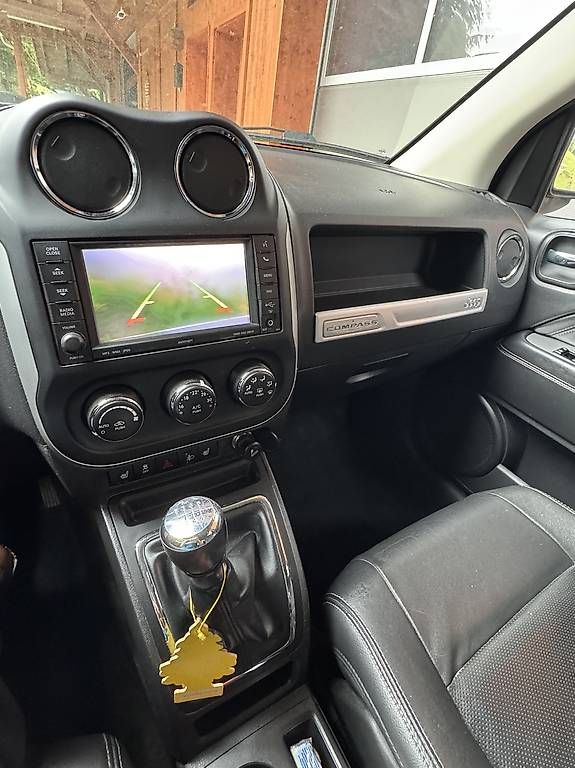 Autos: Jeep Compass 2.2 TD  – D'occasion à Kaltbach par samurai55 3