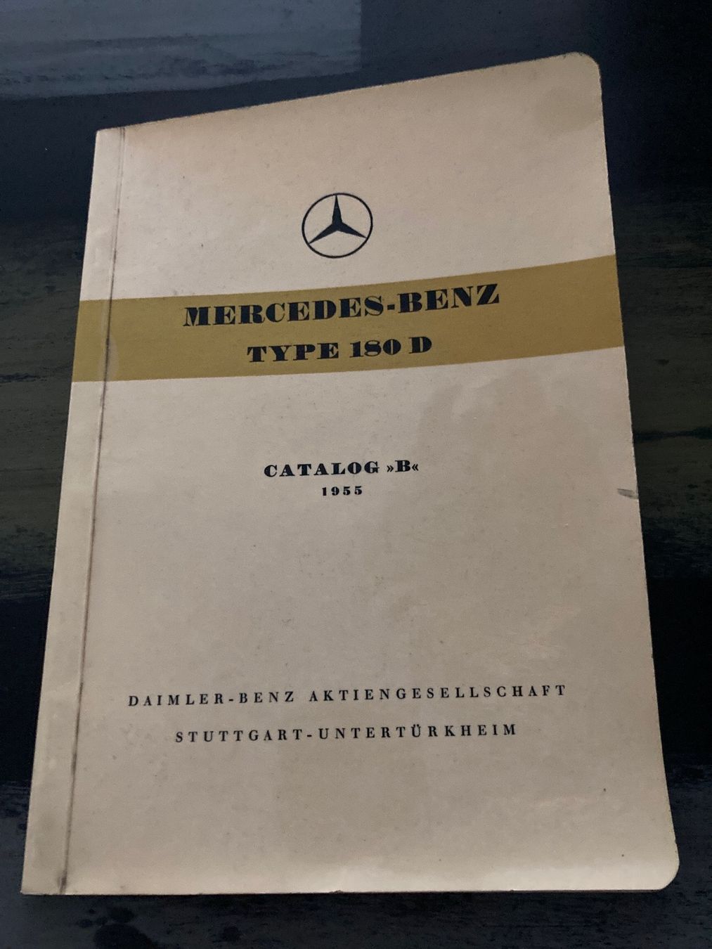 Mercedes-Benz Automobili: Mercedes Benz Catalog Type 180 D – Usato da Zürich venduto da Russo85