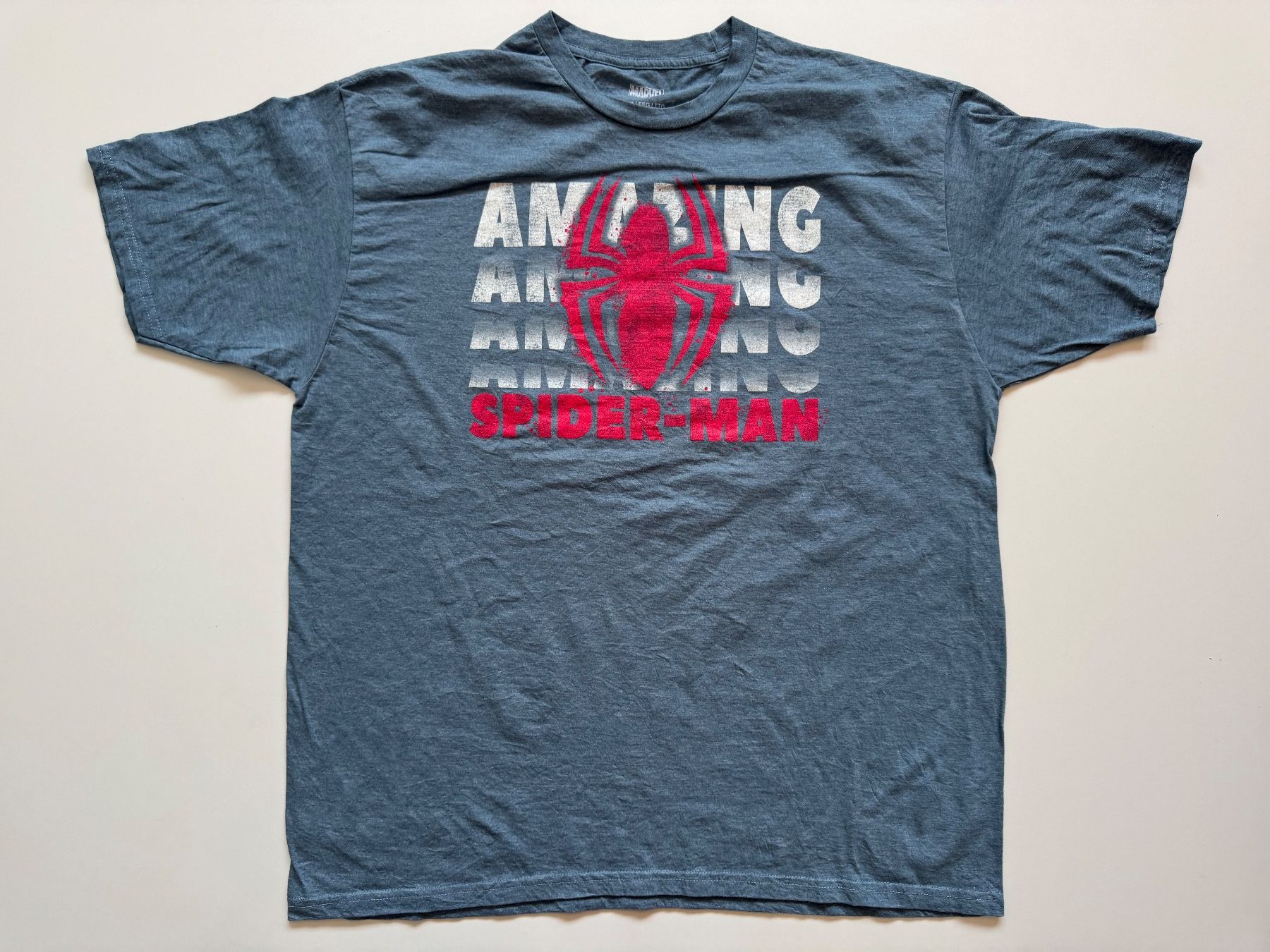 T-shirts: Amazing Spider-Man Marvel MEN 2XL XXL – D'occasion à Neuchâtel par _Easy_to_Find_