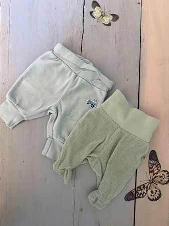 Baby Hosen Gr. 50-56