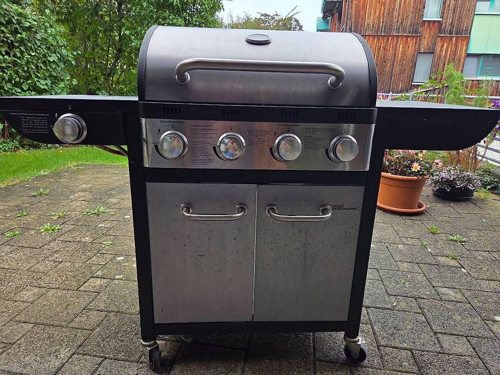Grills: Gasgrill – Gebraucht aus Schachen b.Herisau von pes_tws8