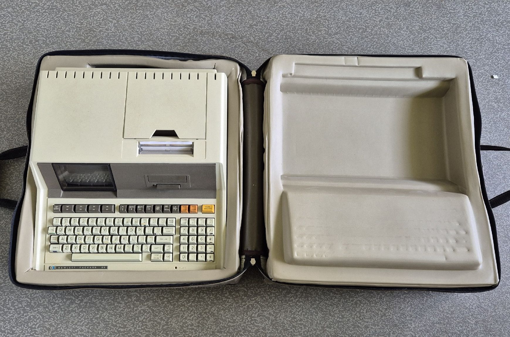 Hewlett Packard PC: Vintage HP Hewlett Packard 85 – Usato da Hinwil venduto da sus_99nj 1