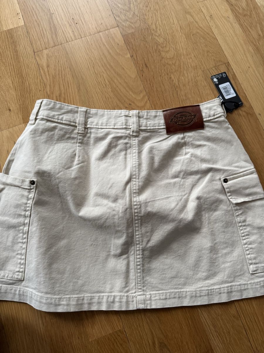 Gonne: Dickies skirt – Nuovo e nell'imballaggio originale da Bern venduto da FashionK92 1