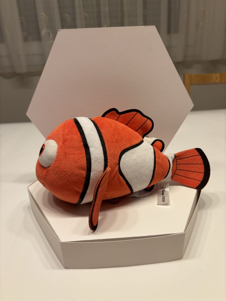 Disney Giocattoli: Nemo Plüschtier – Usato da Uster venduto da oranger_pulli 1