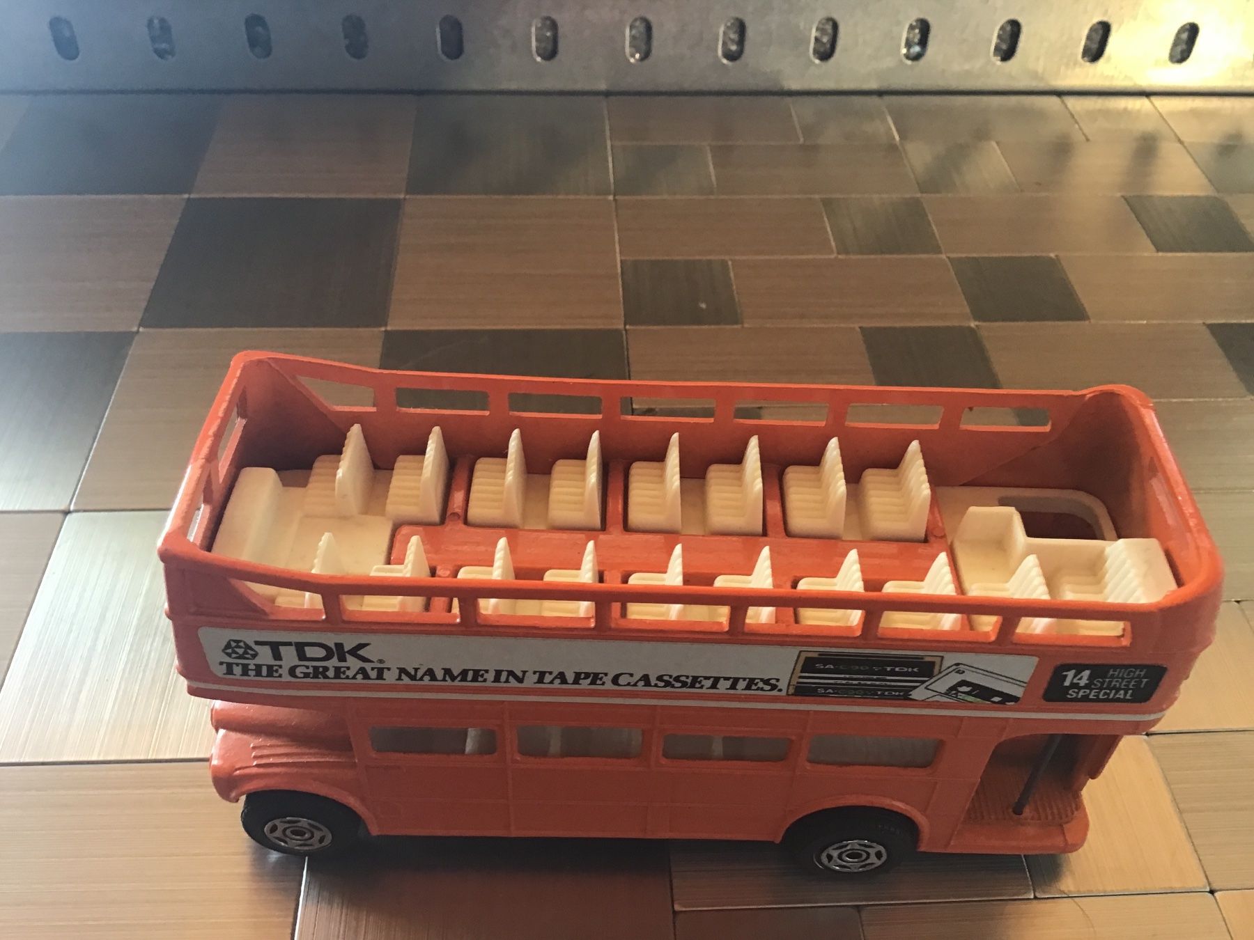 Corgi Toys Modellbausätze & Standmodelle: MODEL CORGI – Gebraucht aus Männedorf von Spezial-Modelle 4