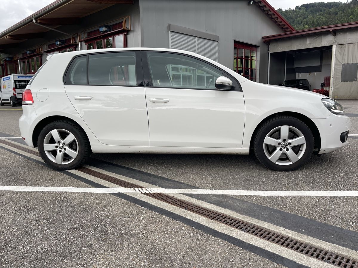 VW Autos: VW Golf 2.0 TDI 4Motion – Gebraucht aus Spiez von bertula 5