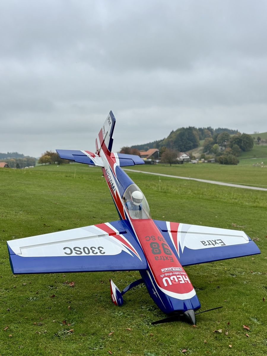 Pilot-RC RC Modellbau: Extra 330 SC 107" – Gebraucht aus Rechthalten von Cardinal6 1