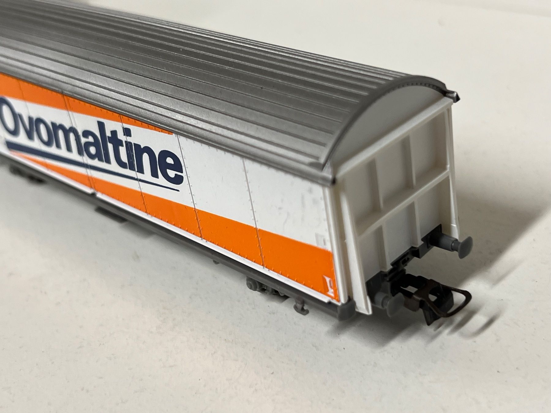 Roco Modellini di ferrovie: Roco Ovomaltine H0 DC – Usato da Geroldswil venduto da TopTrain54 3
