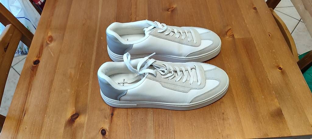 Scarpe da uomo: Snikers Giorgio Armani – Usato da Stabio venduto da gia_x56y 4