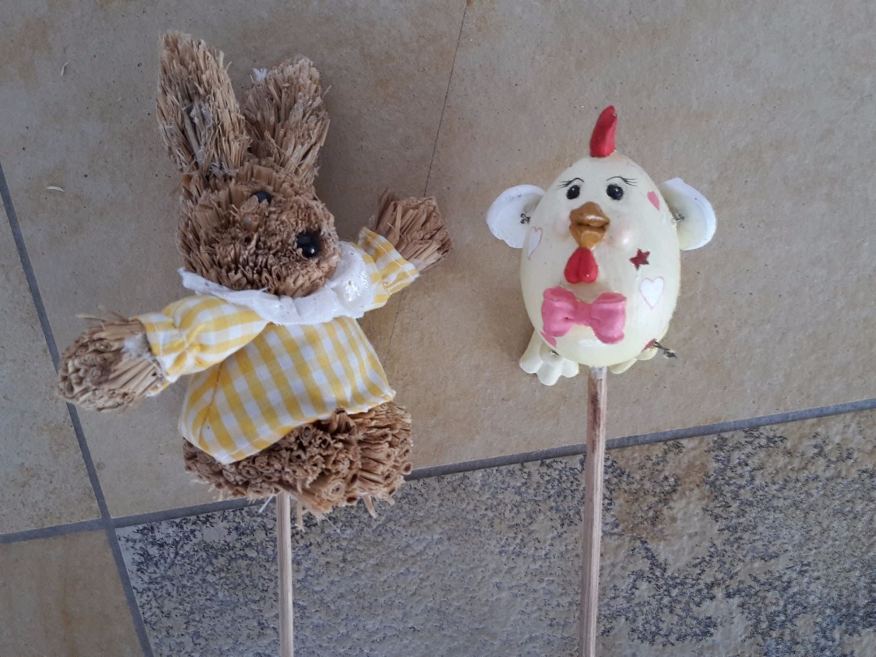 Tutte le decorazioni: Osterdeko: diverse Artikel – Usato da Sempach venduto da Outletinoo 2