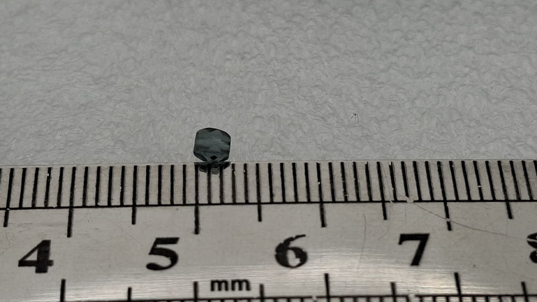 Perle (finte): Glasperlen, 3mm, 80 Stück – Nuovo e nell'imballaggio originale da Kriens venduto da Wolly85 2
