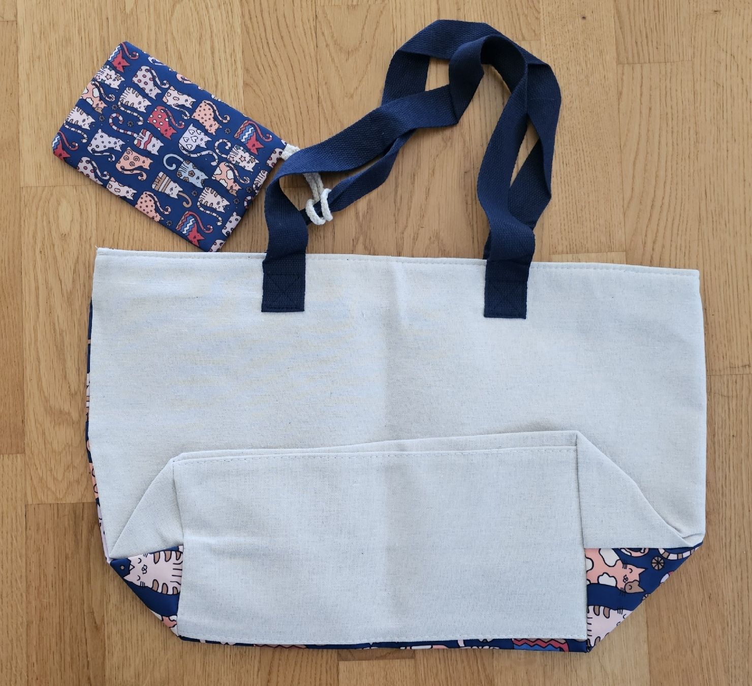 Borse: Canvas Strandtasche / Freizeittasche mit kleinem Beutel   – Nuovo e nell'imballaggio originale da Grosshöchstetten venduto da Chaotik-Reptil 1