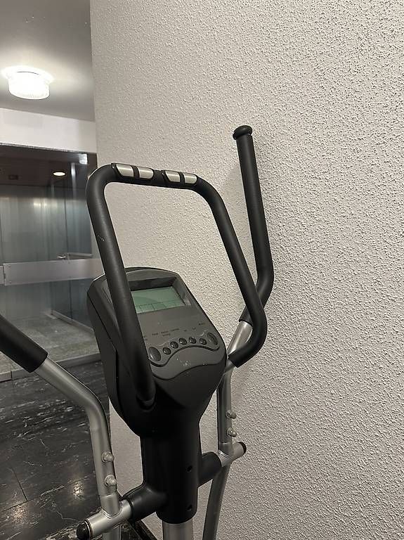 Hometrainer: Crosstrainer – Gebraucht aus Basel von ahm_wvq2 1