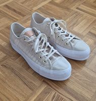 Paire de Converse femme beige taille 40