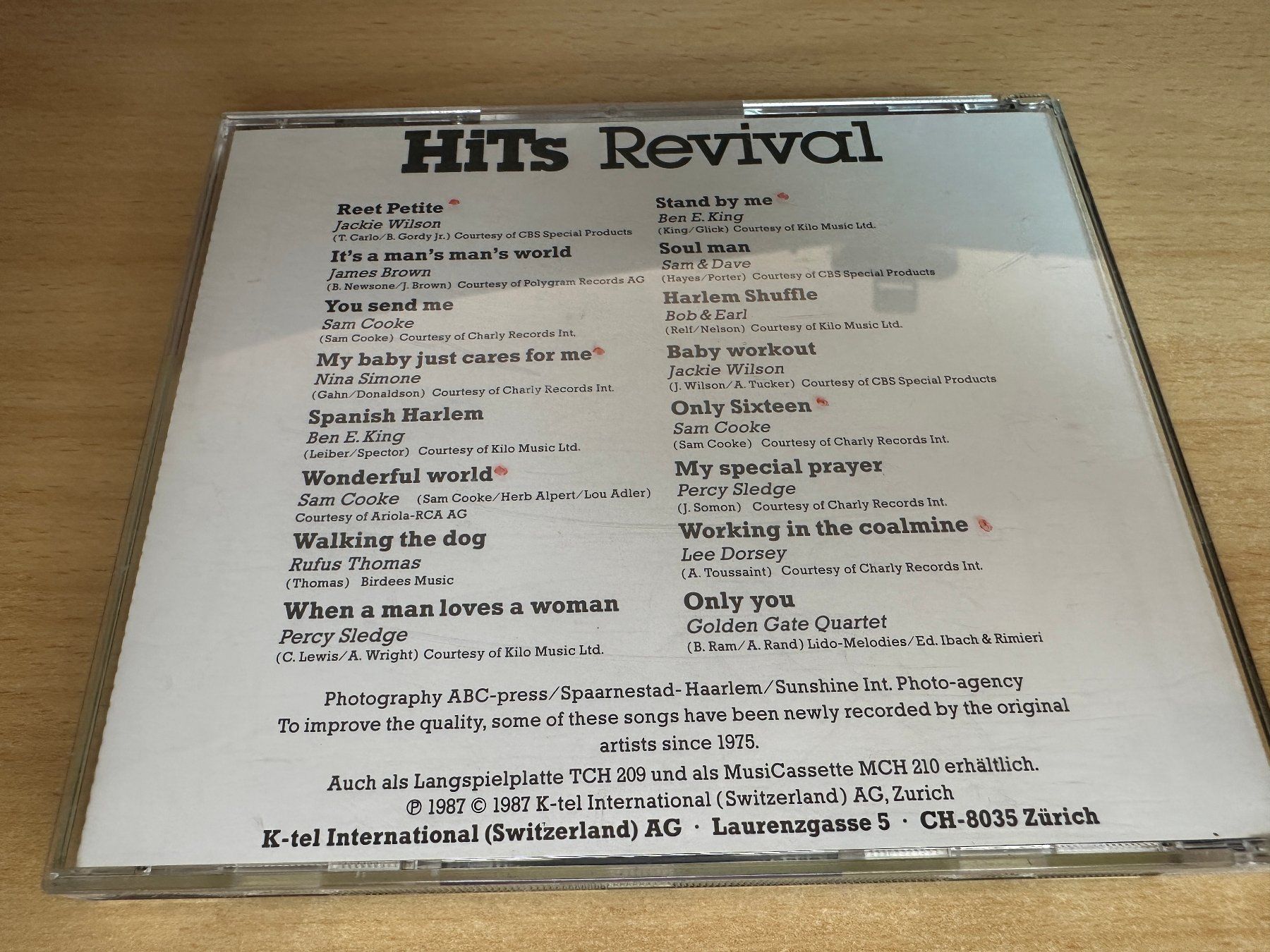 CD: Various – Hits Revival – Usato da Rikon im Tösstal venduto da Alpenmutz 1