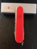 Huntsman rot Alox Design Victorinox
