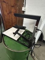Appareil à raclette traditionnel en fer forgé