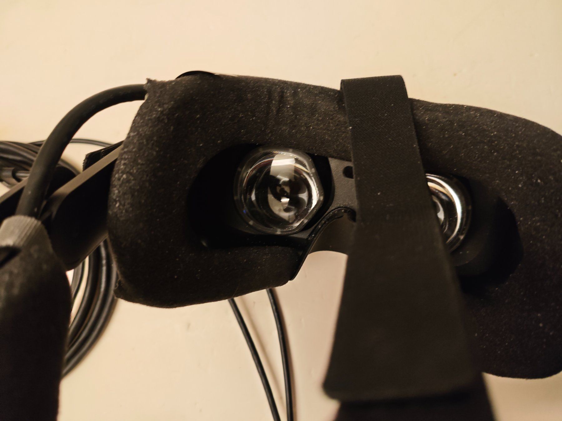 Hewlett Packard Casco VR: HP Reverb G2 inkl. 2 Motion-Controller – Usato da Dübendorf venduto da tho_v2cs 2