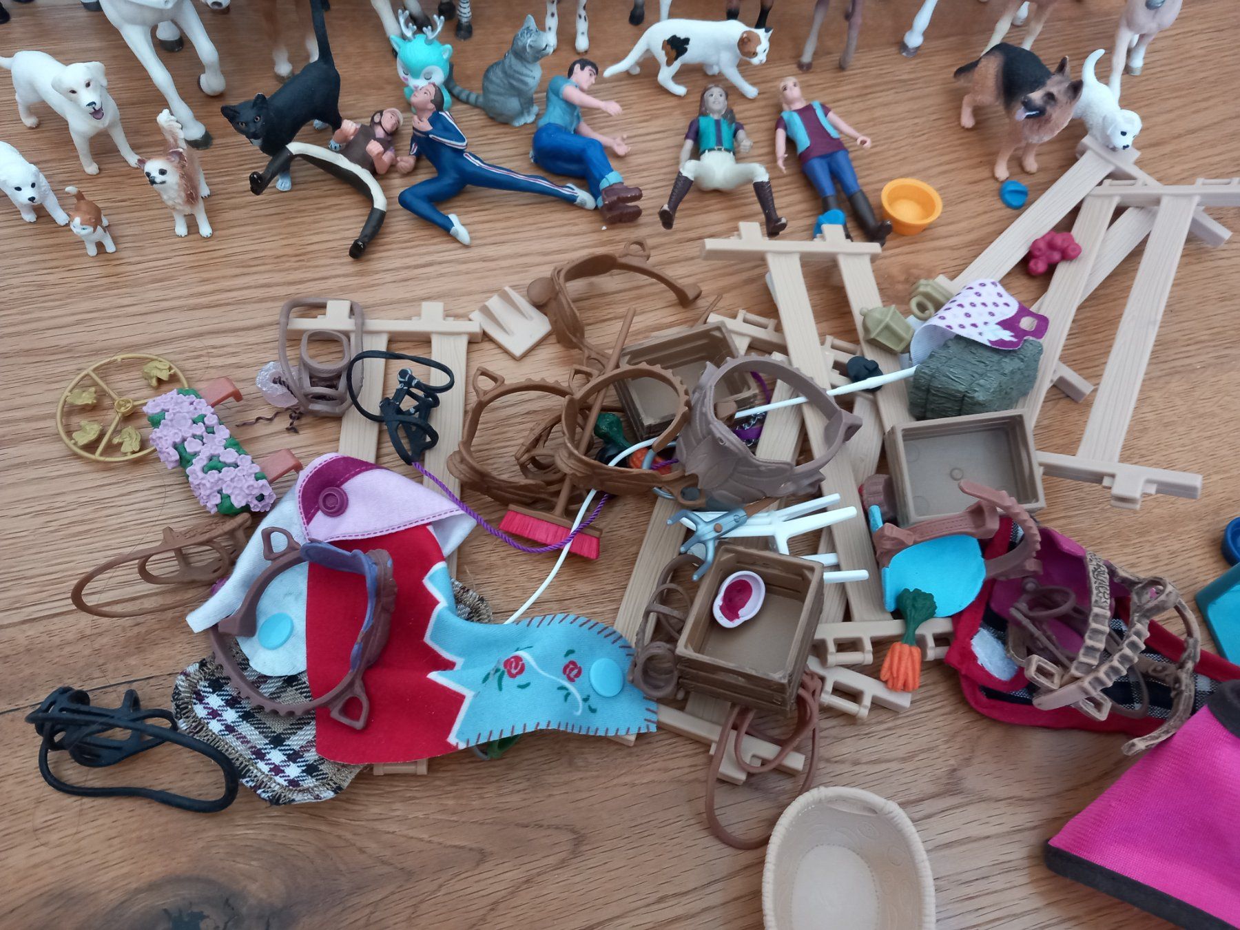 Schleich Giocattoli: SCHLEICH Konvolut (2) – Usato da Unterengstringen venduto da Nincraft 2