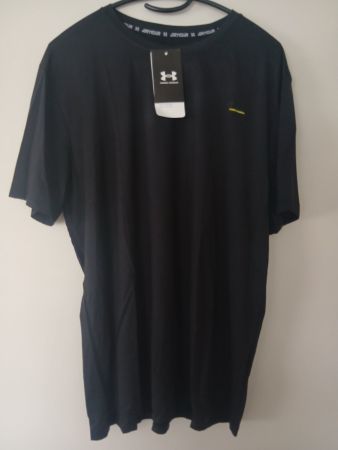 Under Armour HeatGear Shirt Schwarz XL - Neu mit Etikett