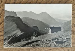 Die neue Blümlisalphütte