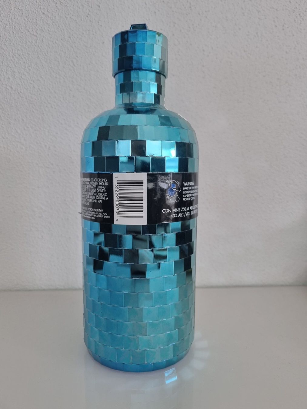 Absolut Vodka Spirituosen: Absolut Vodka Disco Blue, 1 Liter, Limited Edition – Neu und originalverpackt aus St. Erhard von ITR1727 2