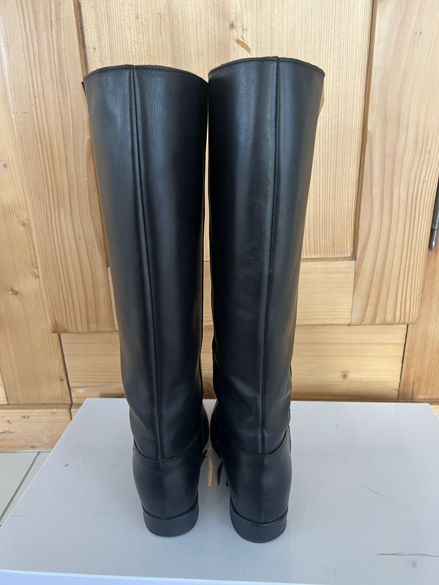 Chaussures femmes: Lederstiefel 39 – D'occasion à Minusio par bet_gb85 2