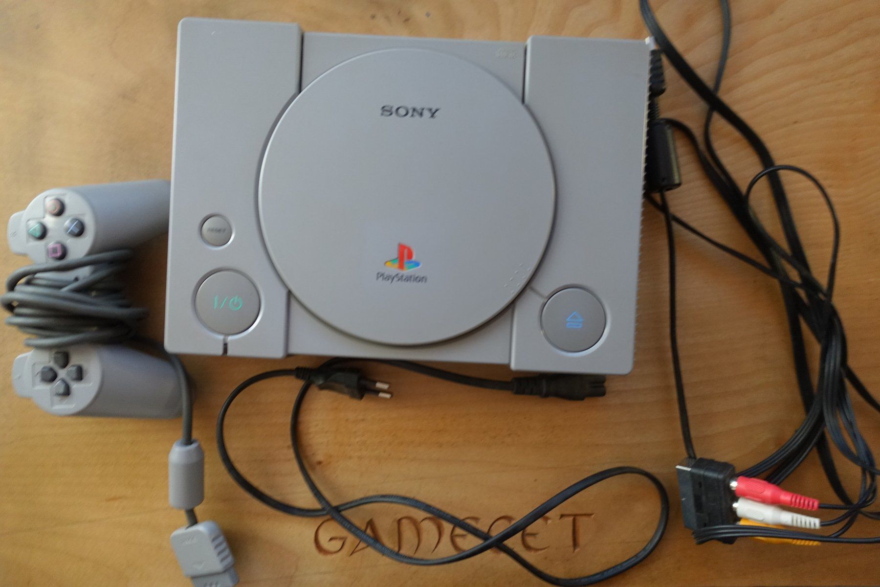 Sony Console: Playstation 1 SCPH-9002 - Regionfree – Usato da Steinach venduto da Gamecet