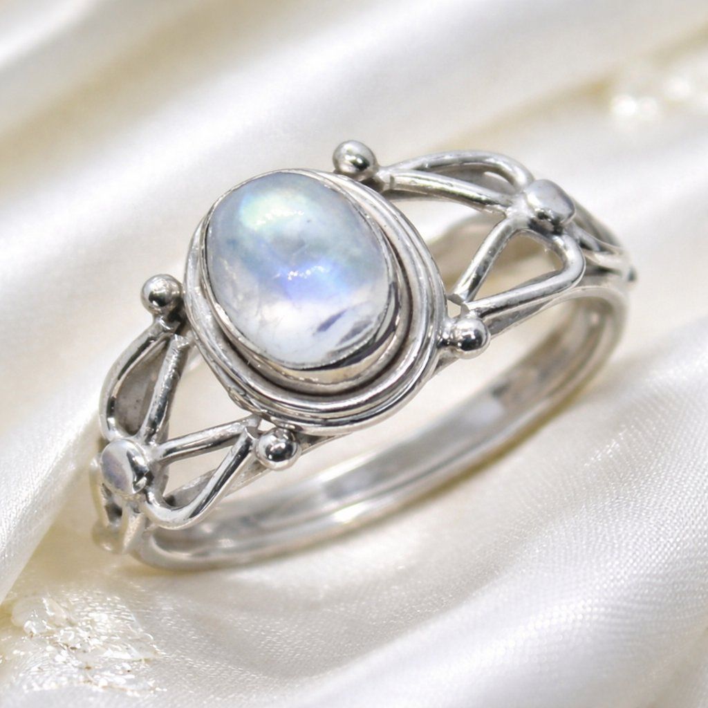 Anelli: Mondstein Ring echt Silber 925 blau schimmernd Gr.55 modern – Nuovo e nell'imballaggio originale da Bad Salzdetfurth venduto da Weltenbummler-Shop