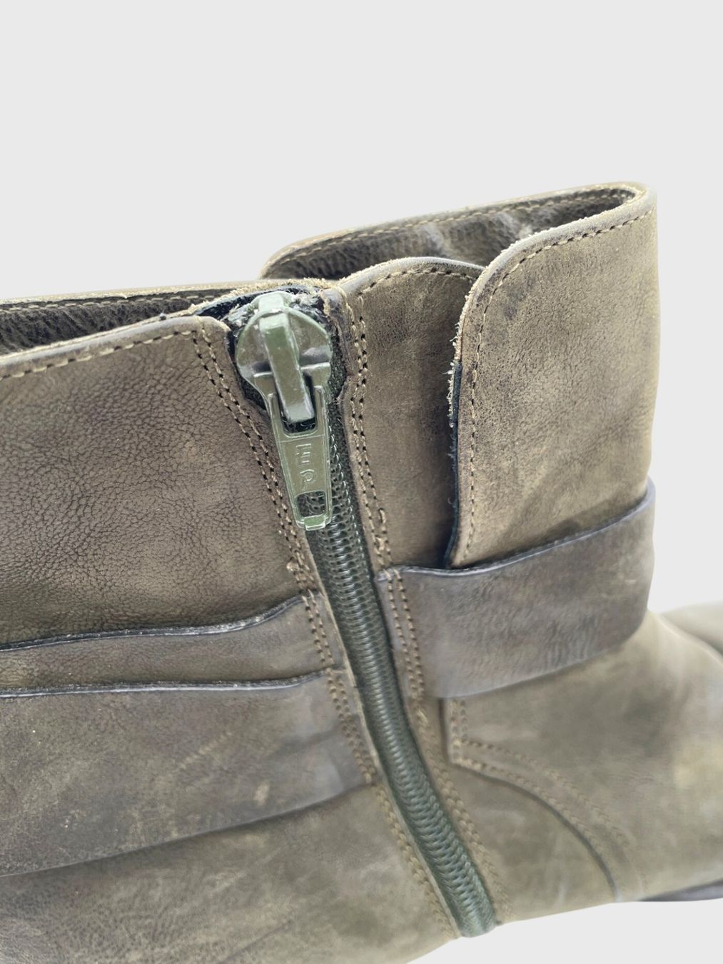 Kennel + Schmenger Scarpe da donna: Kennel & Schmenger Biker Ankle Boot EU 38 Grün – Usato da Zürich venduto da shoe_shop 7