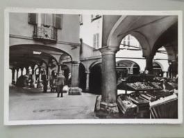 Lugano Portici di Via Pessina Markt