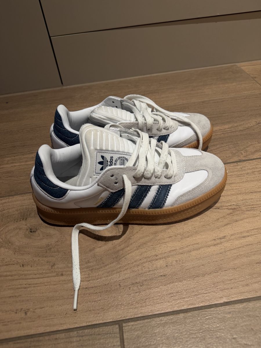 Adidas Scarpe da donna: Adidas Samba 38.5 – Nuovo (secondo la descrizione) da Ebikon venduto da miss_ejlena 1