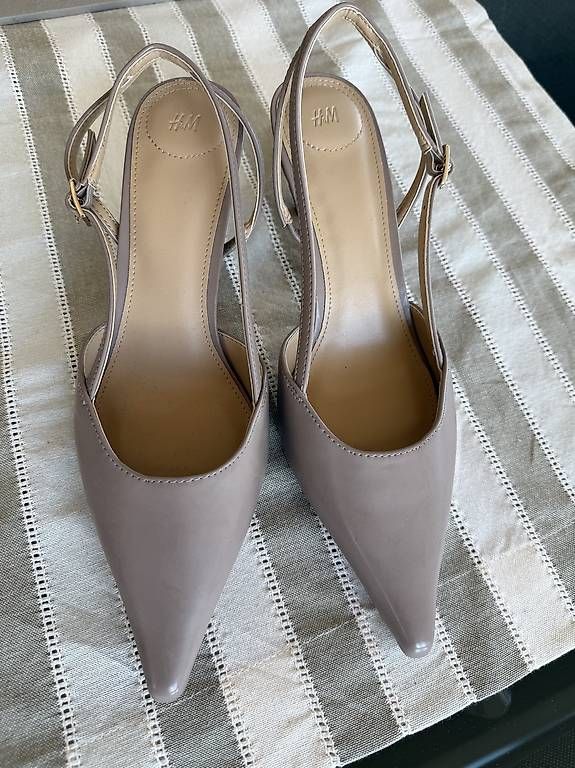 H&M Scarpe da donna: Slingback-Ballerinas beige (neu) – Nuovo (secondo la descrizione) da Seengen venduto da Zeppelin02